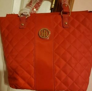 Bag in red tommy hilfcare